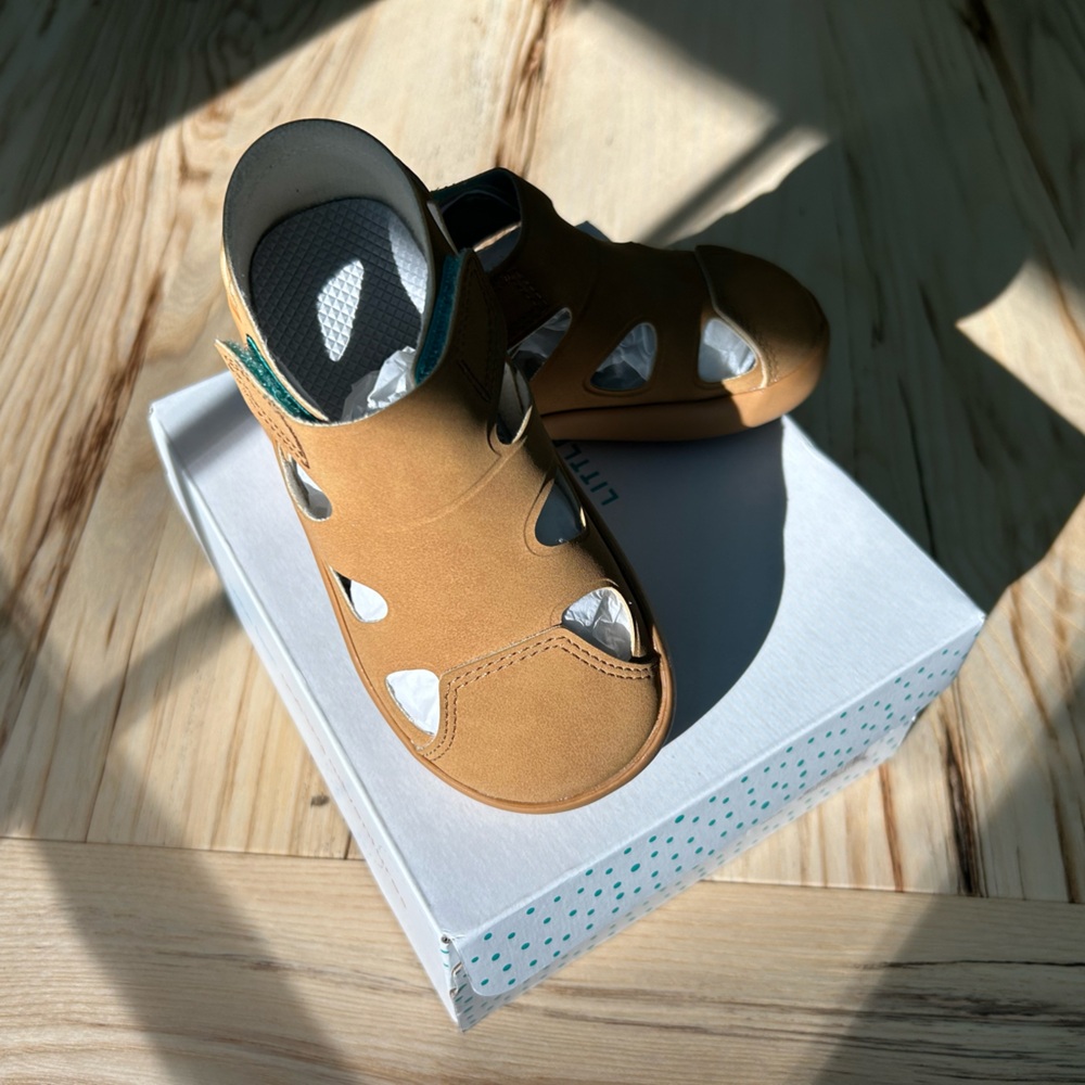 NWT Toddler Sandals Ten Little Everyday Play Size 9